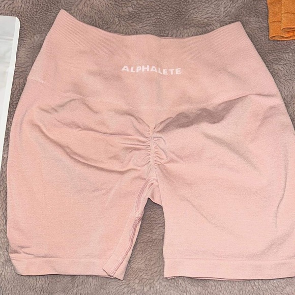 Alphalete Amplify Shorts - Picture 3 of 4